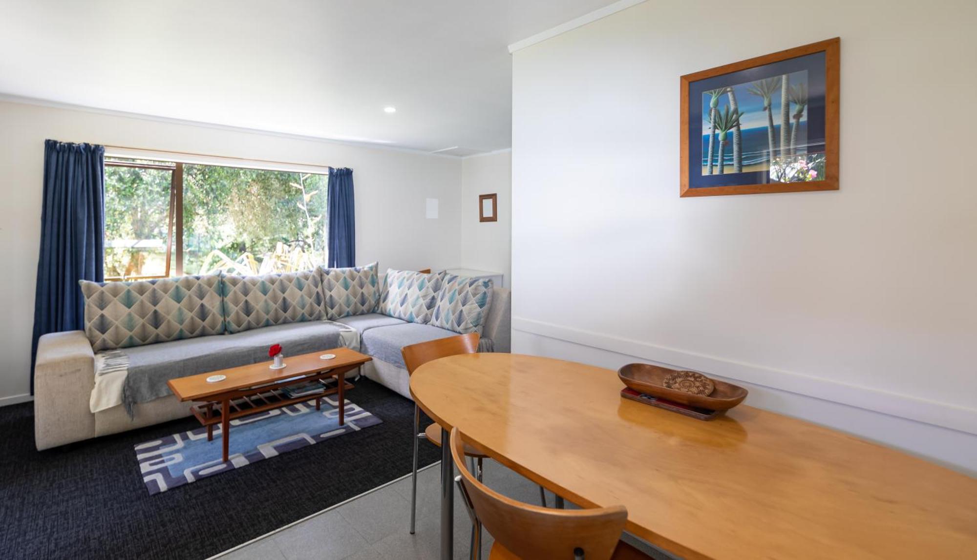 Aotea Lodge Great Barrier Tryphena Room photo